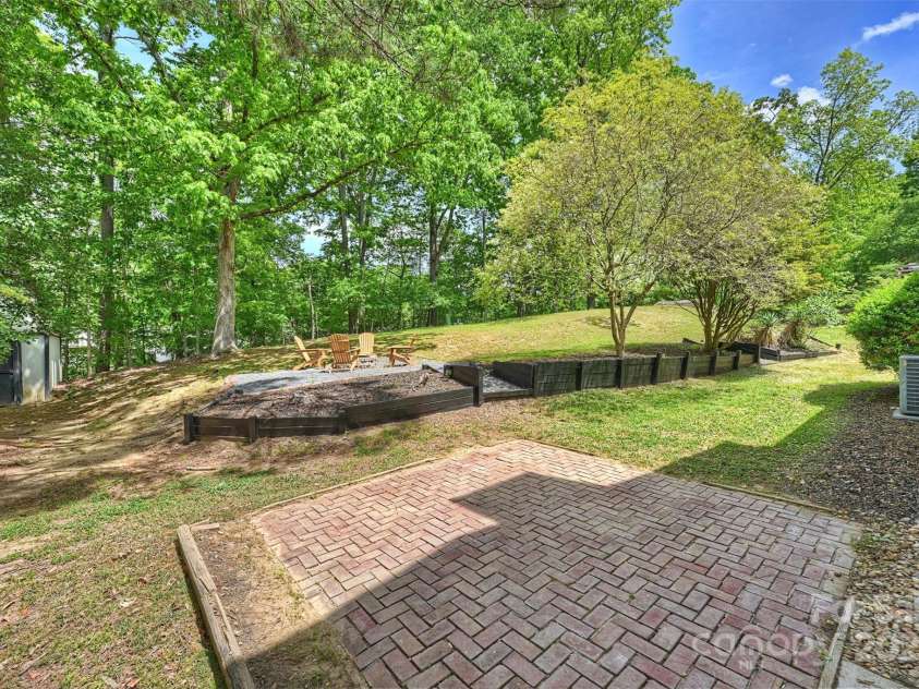 7506 Kilcullen Drive, Charlotte, NC 28270.  MLS# CAR4320015, YatesRealty ID 7773. 