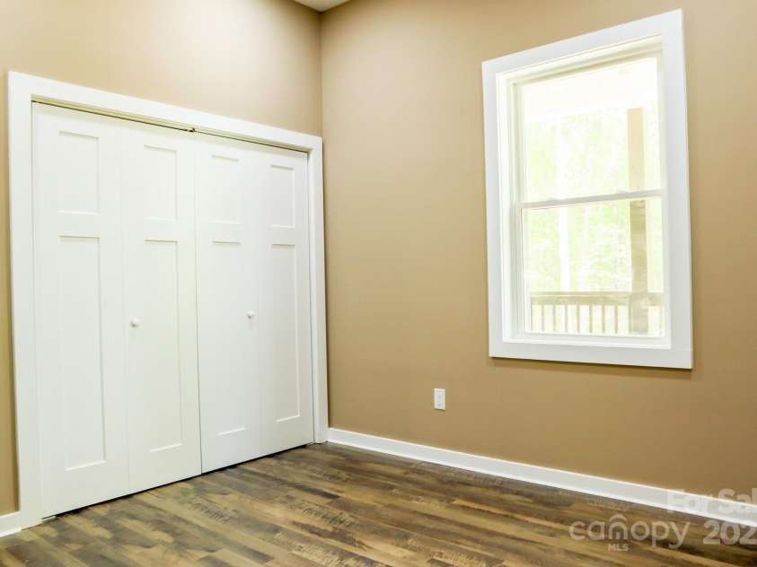 160 Castle Court, Kings Mountain, NC 28086.  MLS# CAR4250666, YatesRealty ID 7775. Bedroom 1