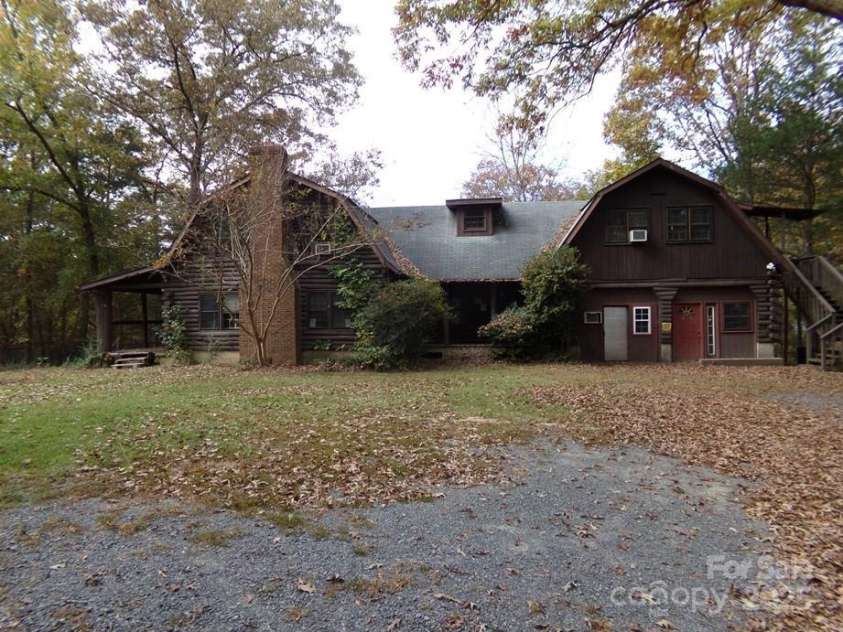627 Bolick Road, Fort Mill, SC 29707.  MLS# CAR4250987, YatesRealty ID 7778. 