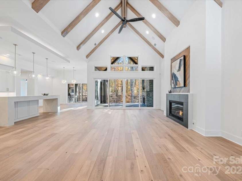155 Copper Pine Lane, Davidson, NC 28036.  MLS# CAR4055268, YatesRealty ID 778. Great Room