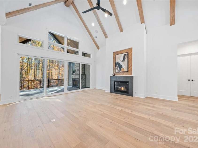 155 Copper Pine Lane, Davidson, NC 28036.  MLS# CAR4055268, YatesRealty ID 778. Great Room
