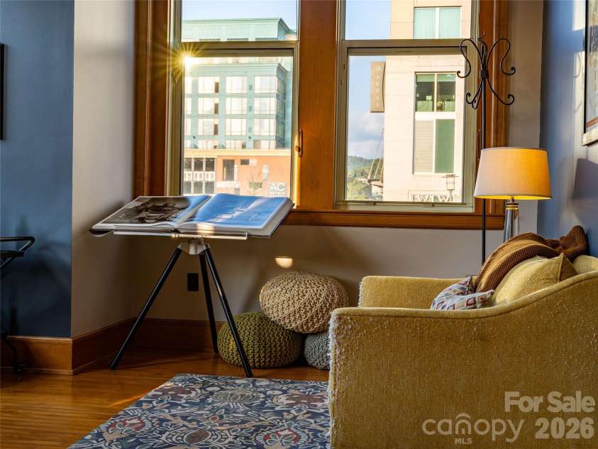 59 College Street, Asheville, NC 28801.  MLS# CAR4415642, YatesRealty ID 7780. 