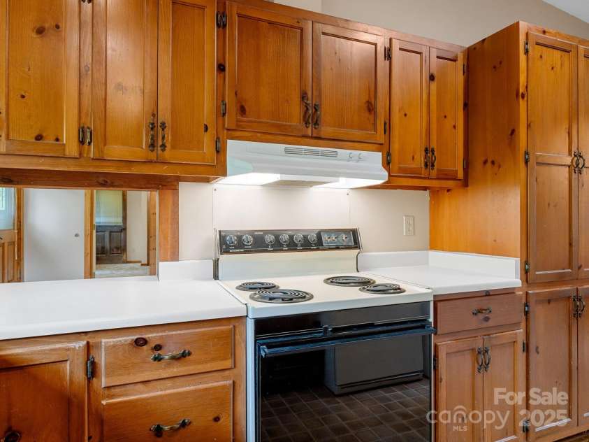 241 Pinefield Drive, Tryon, NC 28782.  MLS# CAR4250675, YatesRealty ID 7781. Lots of storage
