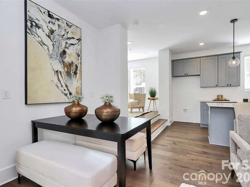1026 Margaret Brown Street, Charlotte, NC 28202.  MLS# CAR4351895, YatesRealty ID 7782. 