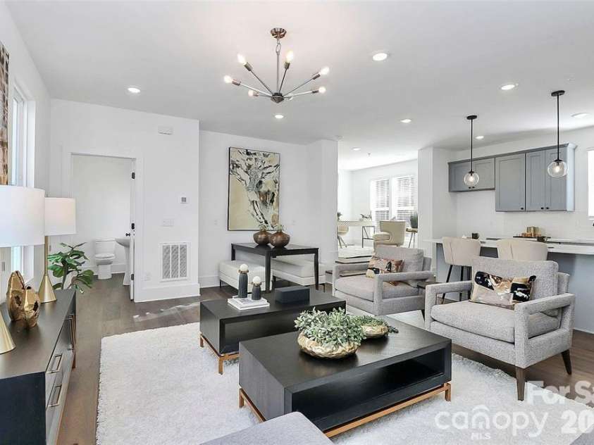 1026 Margaret Brown Street, Charlotte, NC 28202.  MLS# CAR4351895, YatesRealty ID 7782. 