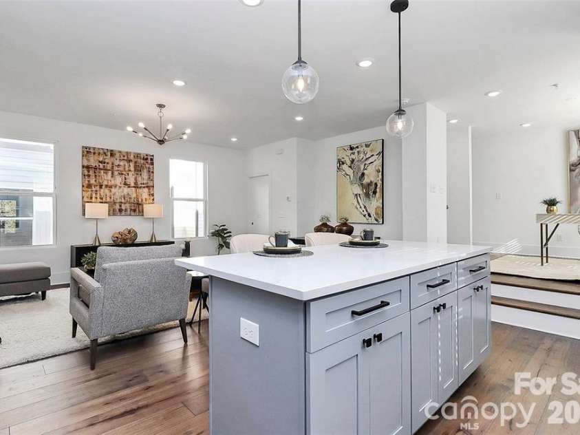 1026 Margaret Brown Street, Charlotte, NC 28202.  MLS# CAR4351895, YatesRealty ID 7782. 