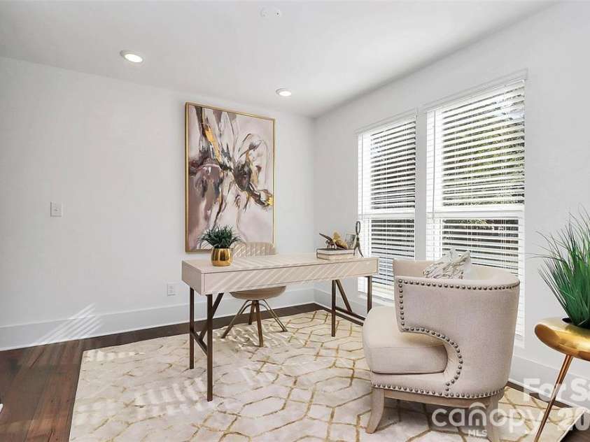 1026 Margaret Brown Street, Charlotte, NC 28202.  MLS# CAR4351895, YatesRealty ID 7782. 