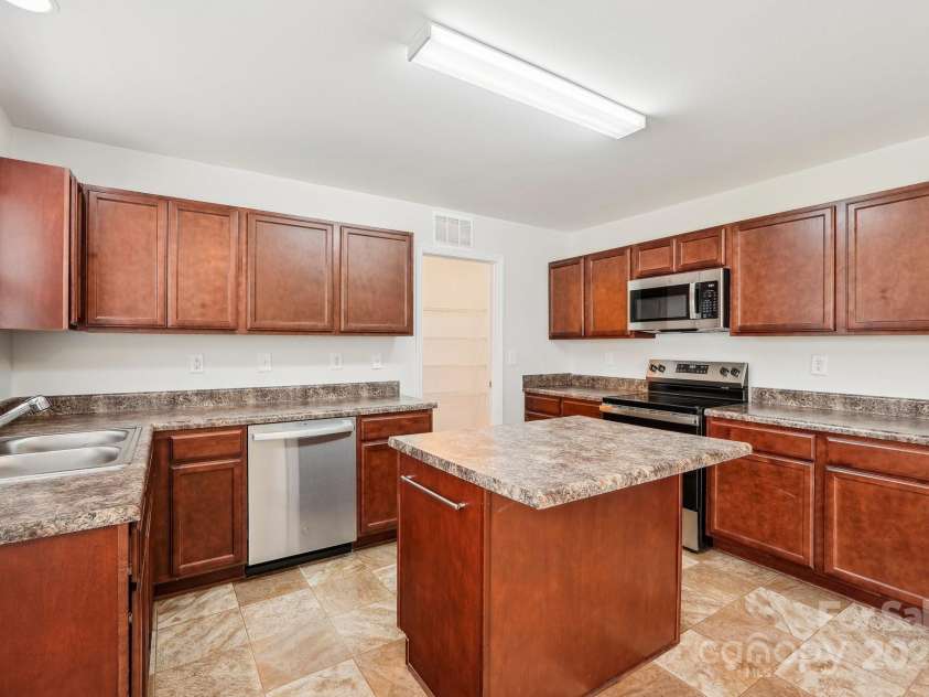 5030 Ashley Place Drive, Bessemer City, NC 28016.  MLS# CAR4249444, YatesRealty ID 7782. 