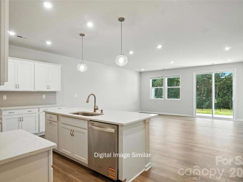 1227 Vibrant Road, Charlotte, NC 28215.  MLS# CAR4352045, YatesRealty ID 7783. 