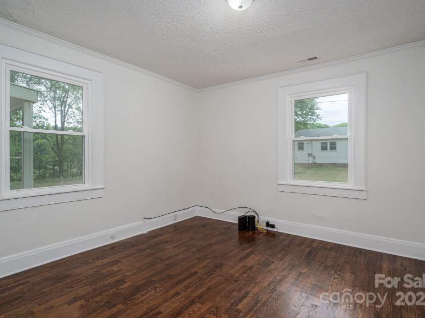 201 Lee Black Road, Cherryville, NC 28021.  MLS# CAR4240995, YatesRealty ID 7784. 