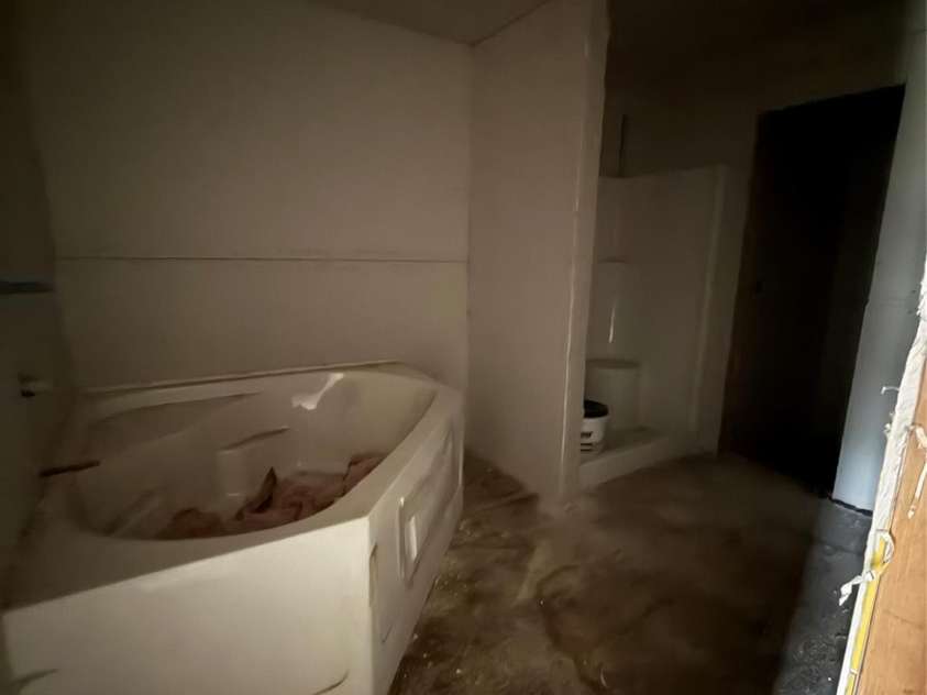 8106 Mount Holly Road, Charlotte, NC 28214.  MLS# CAR4326332, YatesRealty ID 7784. 