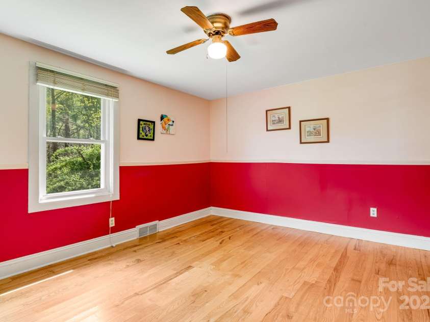 37 Timber Creek Drive, Waynesville, NC 28786.  MLS# CAR4250762, YatesRealty ID 7785. 