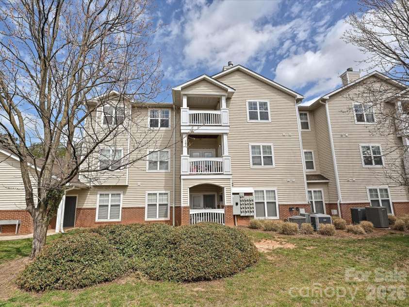 11873 Ridgeway Park Drive, Charlotte, NC 28277.  MLS# CAR4363892, YatesRealty ID 7787. 