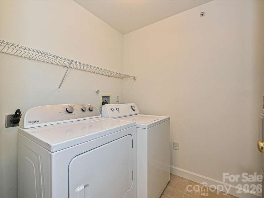 11873 Ridgeway Park Drive, Charlotte, NC 28277.  MLS# CAR4363892, YatesRealty ID 7787. Laundry Room