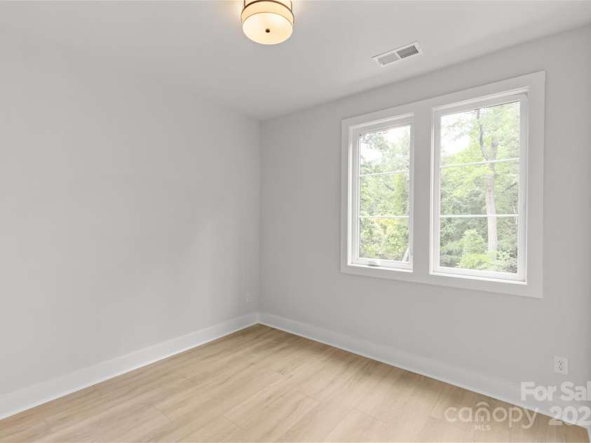 1354 Briar Creek Road, Charlotte, NC 28205.  MLS# CAR4250856, YatesRealty ID 7787. 