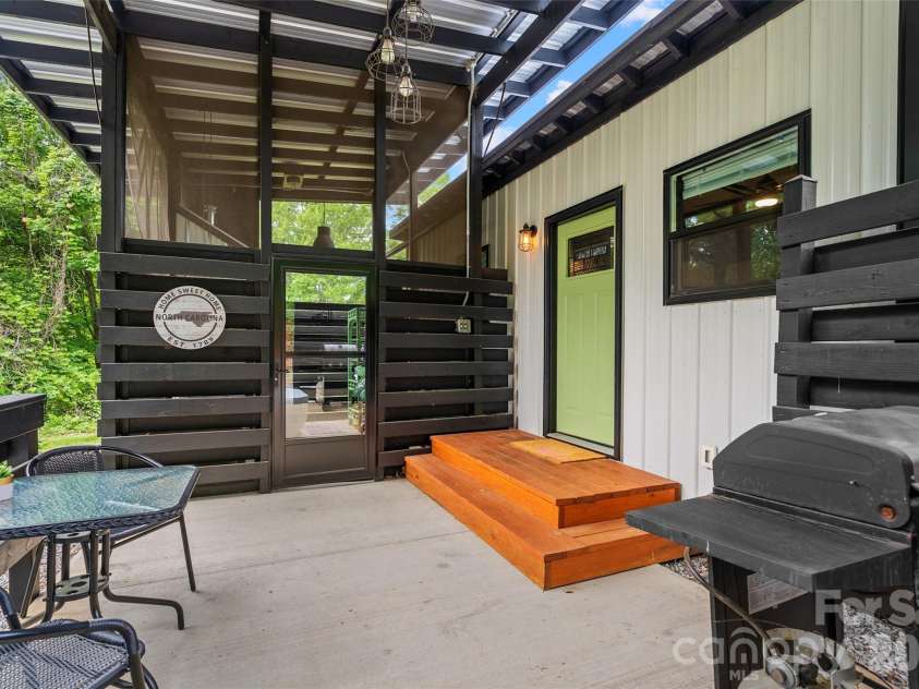 787 Ridge Road, Marion, NC 28752.  MLS# CAR4364254, YatesRealty ID 7790. MAC - Welcoming entry patio