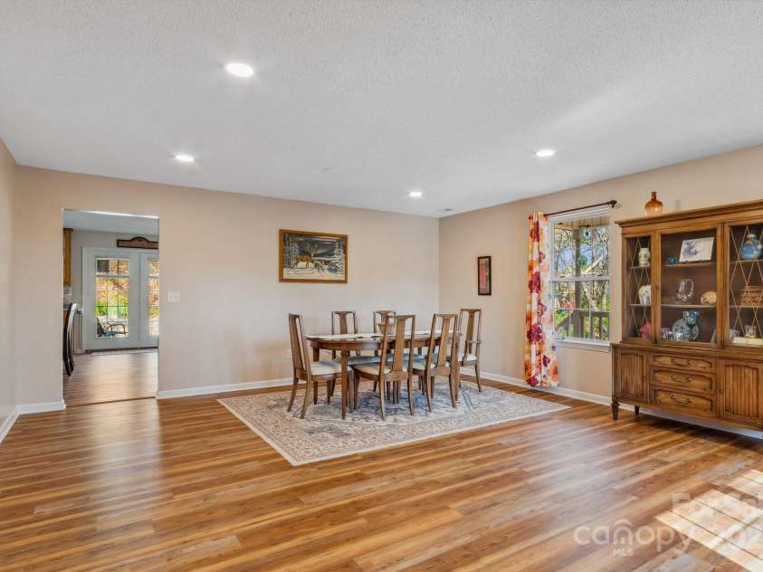 12 Hutchinson Woods Drive, Fletcher, NC 28732.  MLS# CAR4238385, YatesRealty ID 7792. 