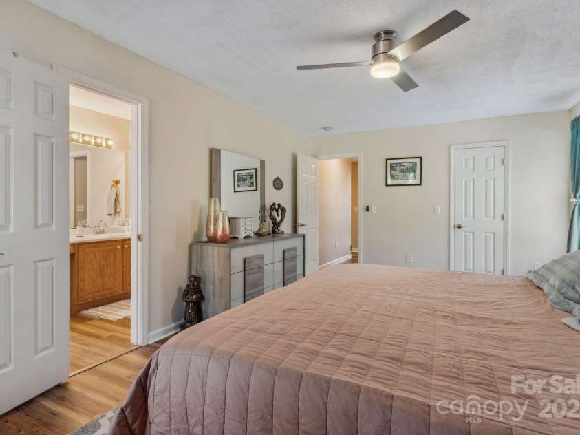 12 Hutchinson Woods Drive, Fletcher, NC 28732.  MLS# CAR4238385, YatesRealty ID 7792. 