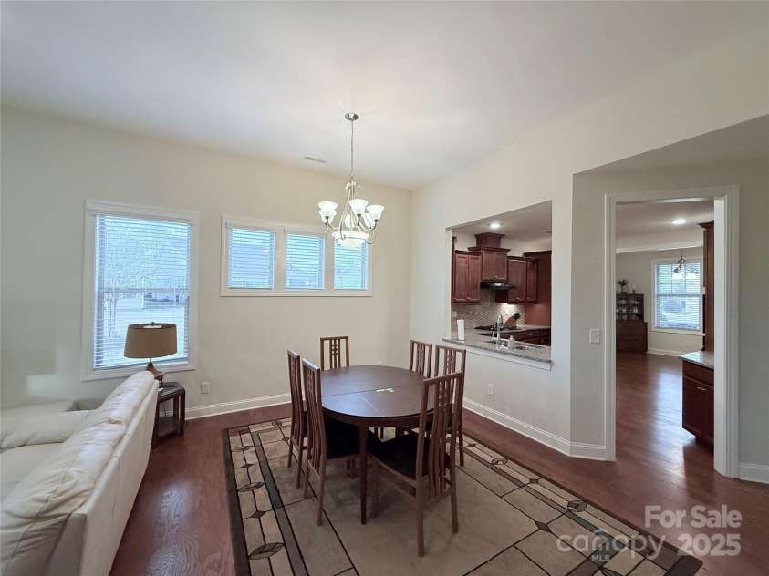 7581 Short Putt Court, Charlotte, NC 28215.  MLS# CAR4240802, YatesRealty ID 7793. 