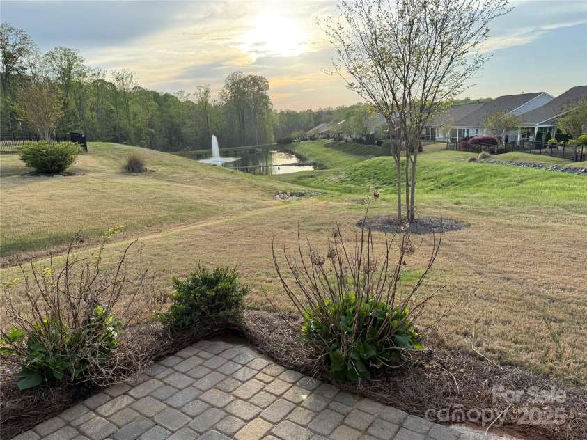 7581 Short Putt Court, Charlotte, NC 28215.  MLS# CAR4240802, YatesRealty ID 7793. 