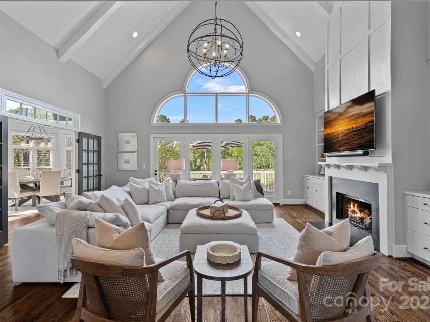 19216 Peninsula Shores Drive, Cornelius, NC 28031.  MLS# CAR4237966, YatesRealty ID 7794. 