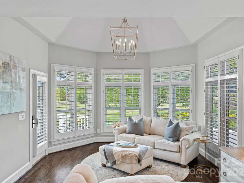 19216 Peninsula Shores Drive, Cornelius, NC 28031.  MLS# CAR4237966, YatesRealty ID 7794. 