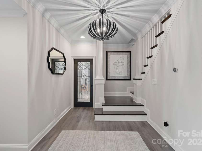 19216 Peninsula Shores Drive, Cornelius, NC 28031.  MLS# CAR4237966, YatesRealty ID 7794. 