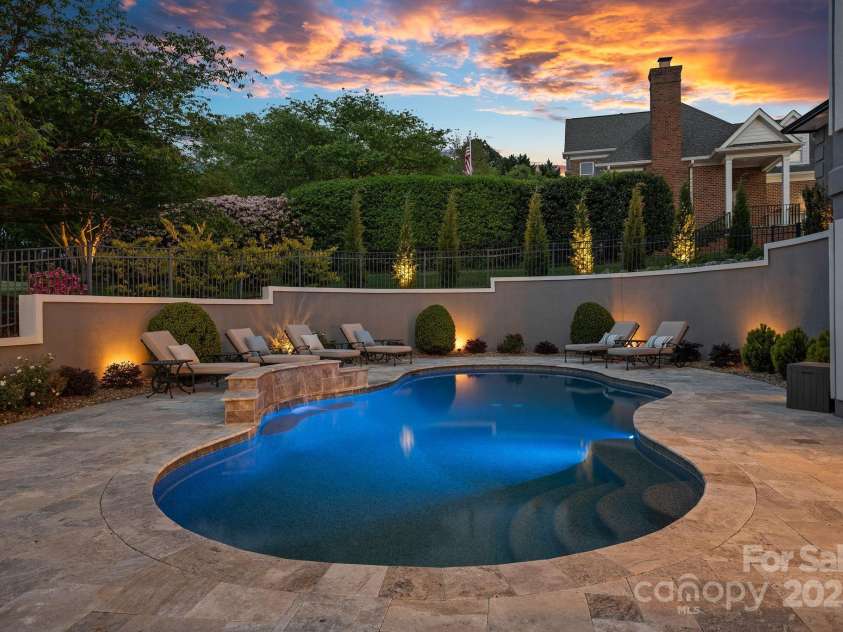 19216 Peninsula Shores Drive, Cornelius, NC 28031.  MLS# CAR4237966, YatesRealty ID 7794. 