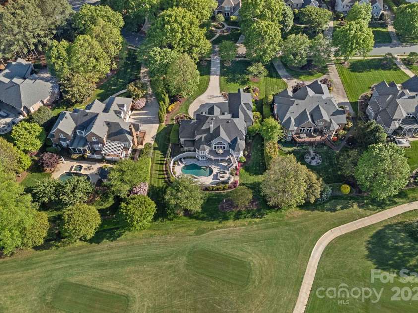 19216 Peninsula Shores Drive, Cornelius, NC 28031.  MLS# CAR4237966, YatesRealty ID 7794. 