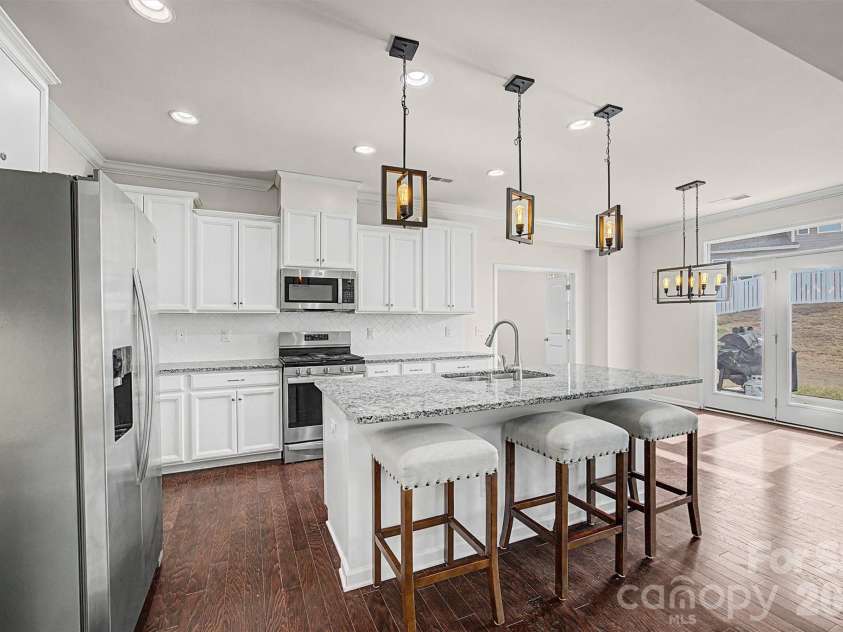 15234 Red Canoe Way, Charlotte, NC 28278.  MLS# CAR4361223, YatesRealty ID 7795. 