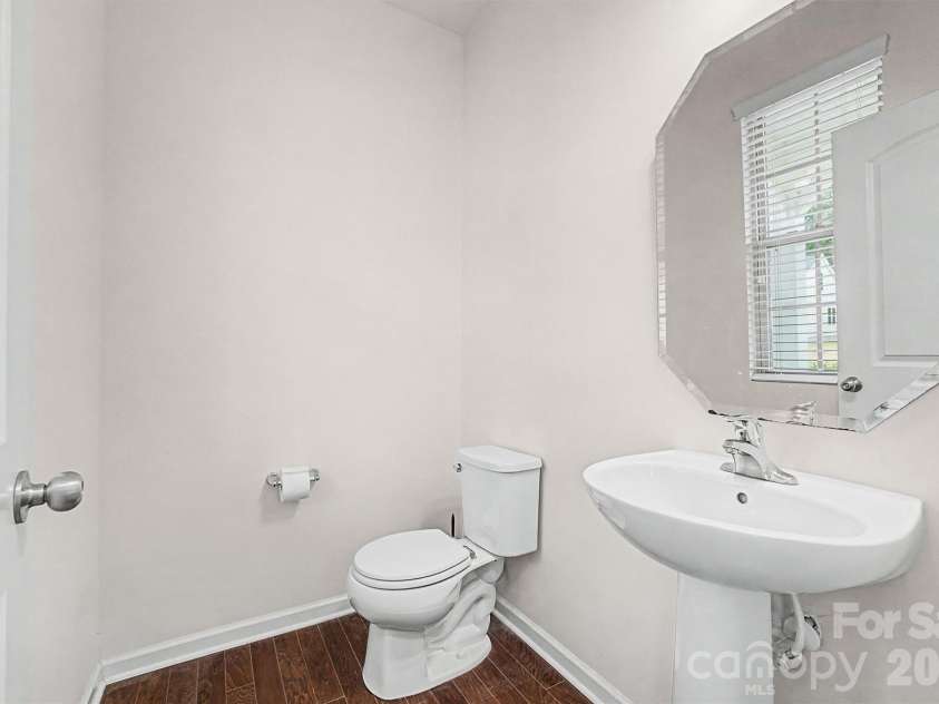 15234 Red Canoe Way, Charlotte, NC 28278.  MLS# CAR4361223, YatesRealty ID 7795. 