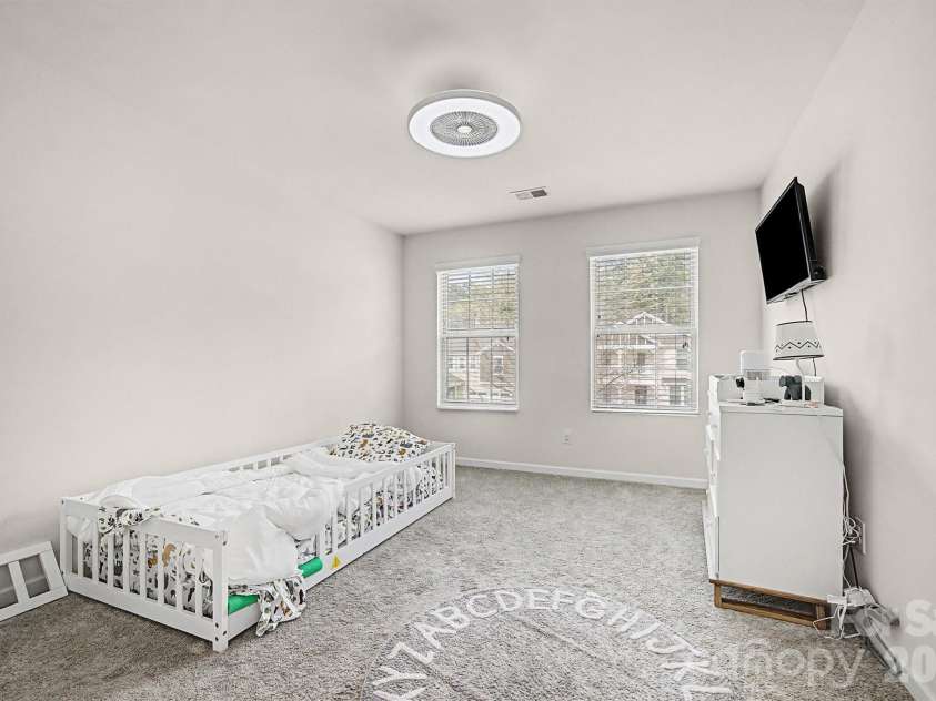 15234 Red Canoe Way, Charlotte, NC 28278.  MLS# CAR4361223, YatesRealty ID 7795. 