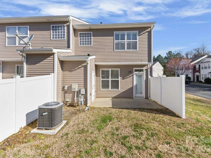 7364 Laurel Valley Road, Charlotte, NC 28273.  MLS# CAR4232514, YatesRealty ID 7795. 