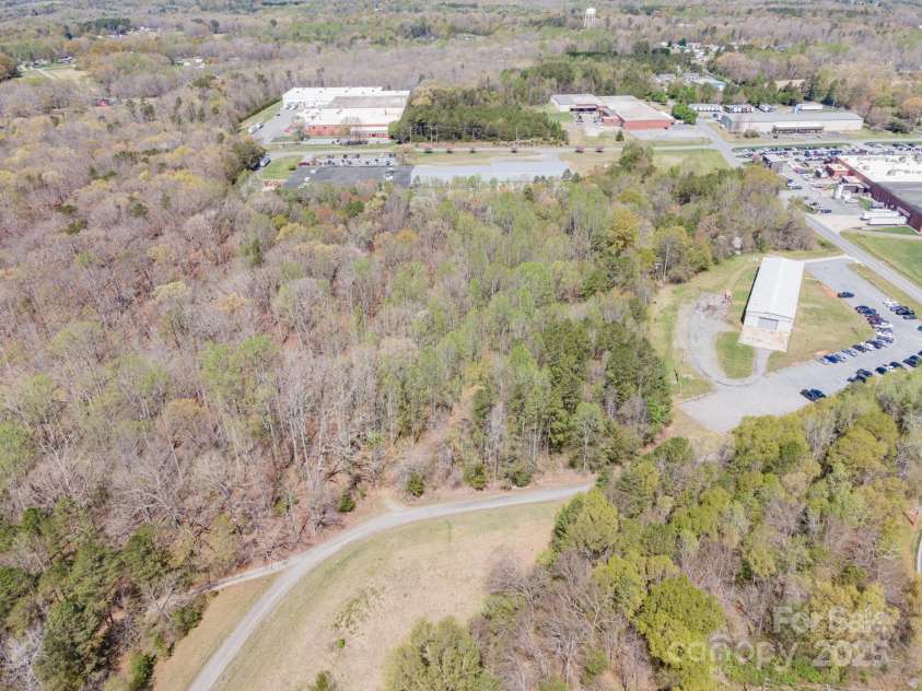 2018 Fox Creek Trail, Lincolnton, NC 28092.  MLS# CAR4239308, YatesRealty ID 7797. 