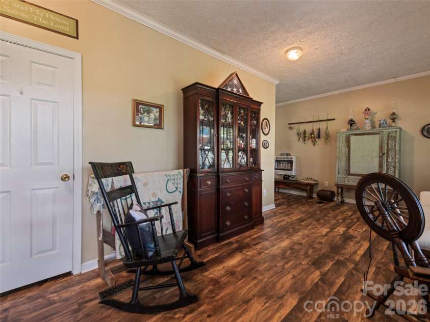 32 Perseverance Drive, Canton, NC 28716.  MLS# CAR4358563, YatesRealty ID 7799. 