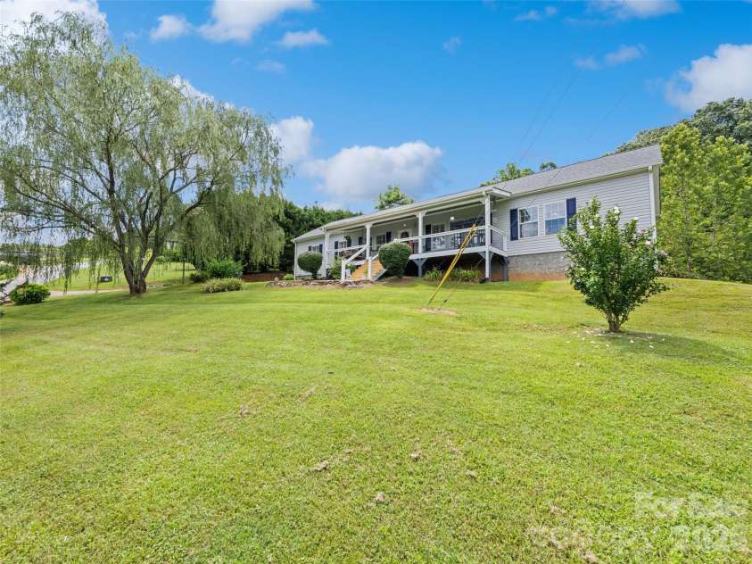 32 Perseverance Drive, Canton, NC 28716.  MLS# CAR4358563, YatesRealty ID 7799. Beautiful yard