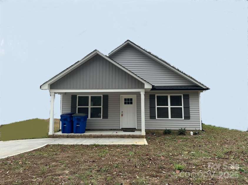 203 Bennett Street, Wadesboro, NC 28170.  MLS# CAR4265670, YatesRealty ID 78. 