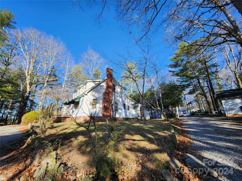 2853 Chimney Rock Road, Hendersonville, NC 28792.  MLS# CAR4120965, YatesRealty ID 78. 