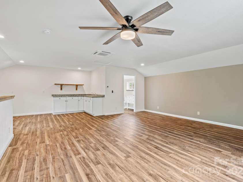 204 Mountain Spring Lane, Canton, NC 28716.  MLS# CAR4305915, YatesRealty ID 780. 