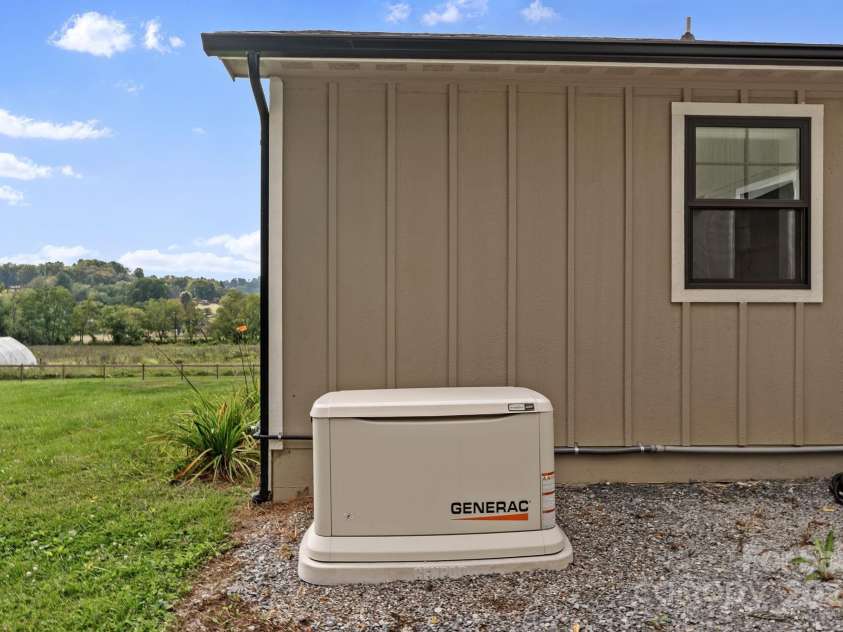 204 Mountain Spring Lane, Canton, NC 28716.  MLS# CAR4305915, YatesRealty ID 780. 