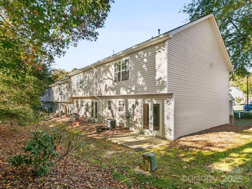 55 Thea Lane, Fletcher, NC 28732.  MLS# CAR4308106, YatesRealty ID 780. 