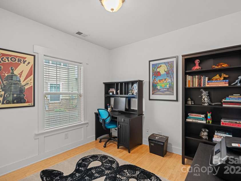 1733-C Matheson Avenue, Charlotte, NC 28205.  MLS# CAR4213118, YatesRealty ID 7802. Lower Level Office/Flex