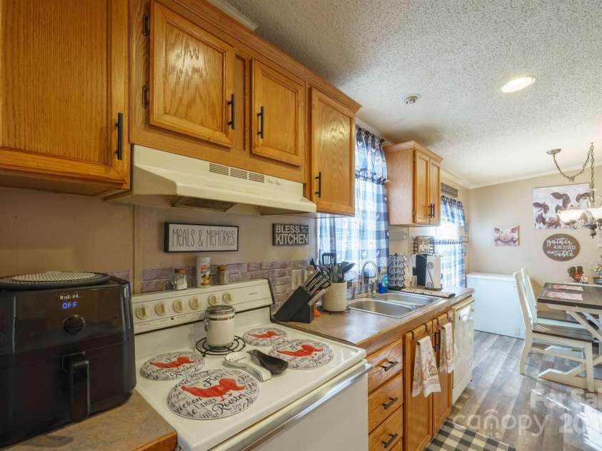 1049 Ramsey Street, Stanley, NC 28164.  MLS# CAR4227352, YatesRealty ID 7804. 