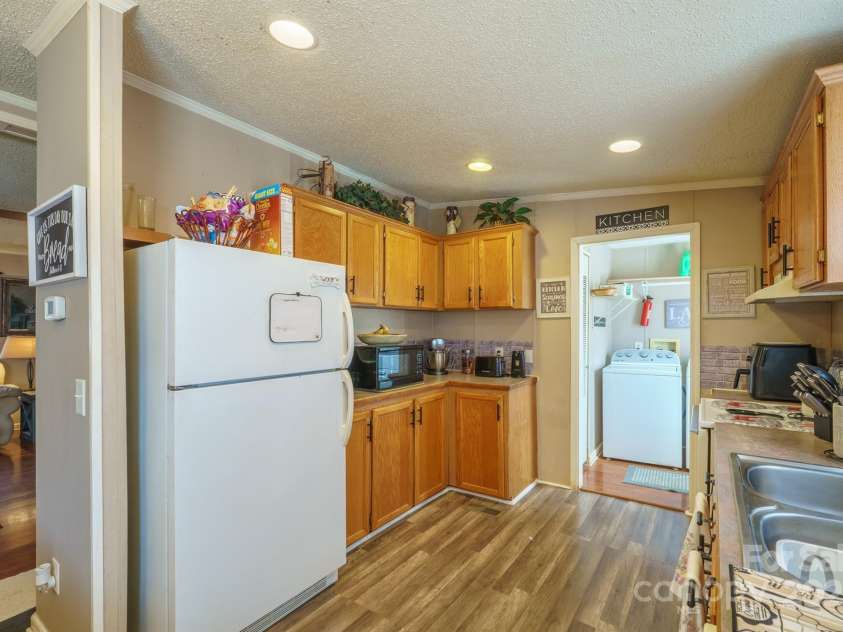 1049 Ramsey Street, Stanley, NC 28164.  MLS# CAR4227352, YatesRealty ID 7804. 