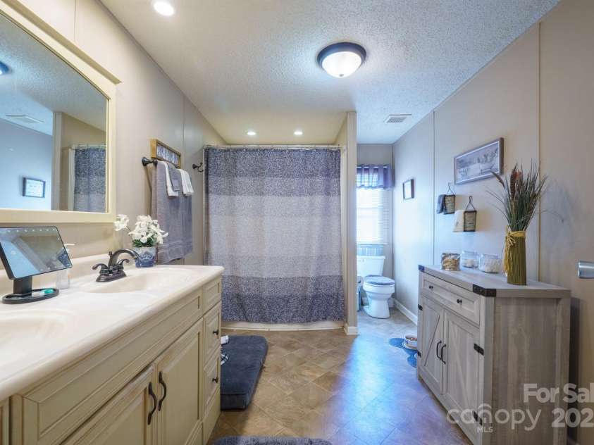 1049 Ramsey Street, Stanley, NC 28164.  MLS# CAR4227352, YatesRealty ID 7804. 