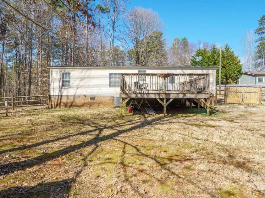 1049 Ramsey Street, Stanley, NC 28164.  MLS# CAR4227352, YatesRealty ID 7804. 