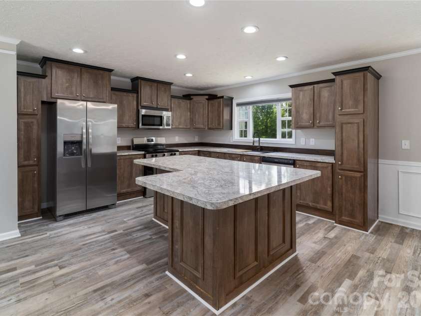 922 Lavender Road, Grover, NC 28073.  MLS# CAR4403169, YatesRealty ID 7804. 