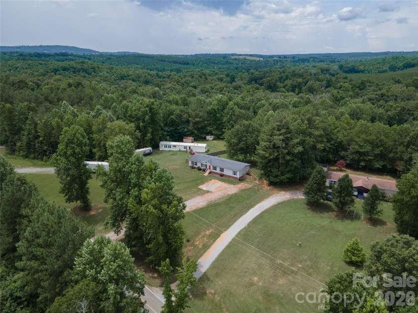 922 Lavender Road, Grover, NC 28073.  MLS# CAR4403169, YatesRealty ID 7804. 