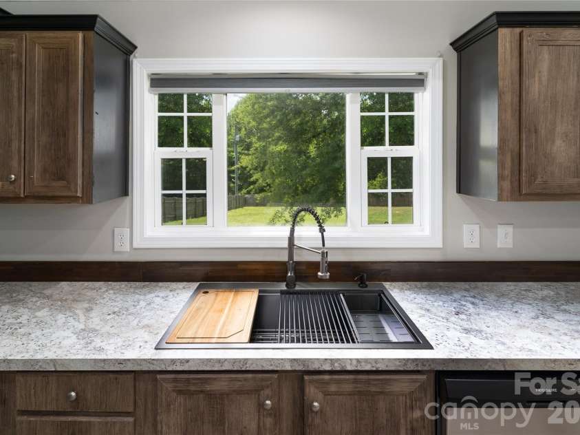 922 Lavender Road, Grover, NC 28073.  MLS# CAR4403169, YatesRealty ID 7804. Upgraded sink