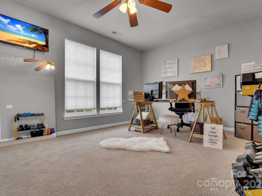 5341 Jocelyn Lane, Charlotte, NC 28269.  MLS# CAR4238187, YatesRealty ID 7807. 